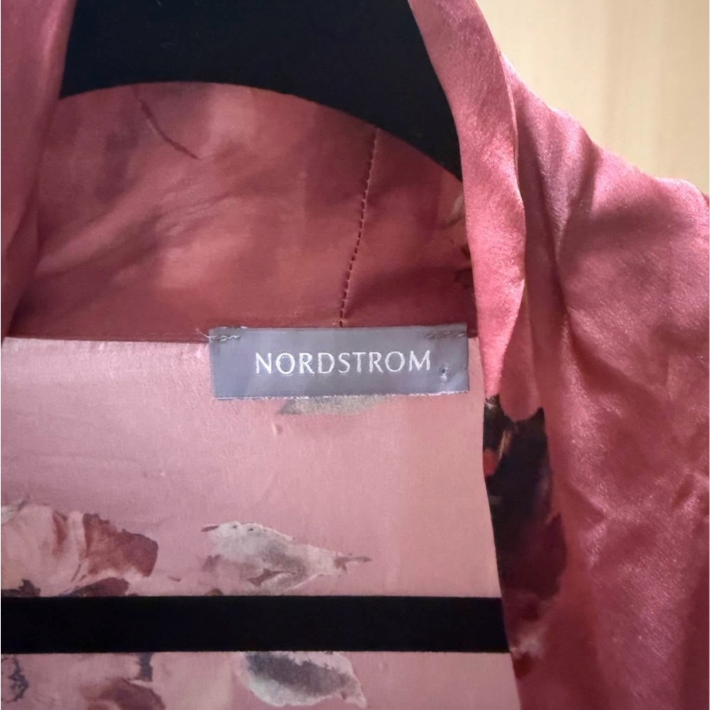 Silk Robe - Picture 3 of 3